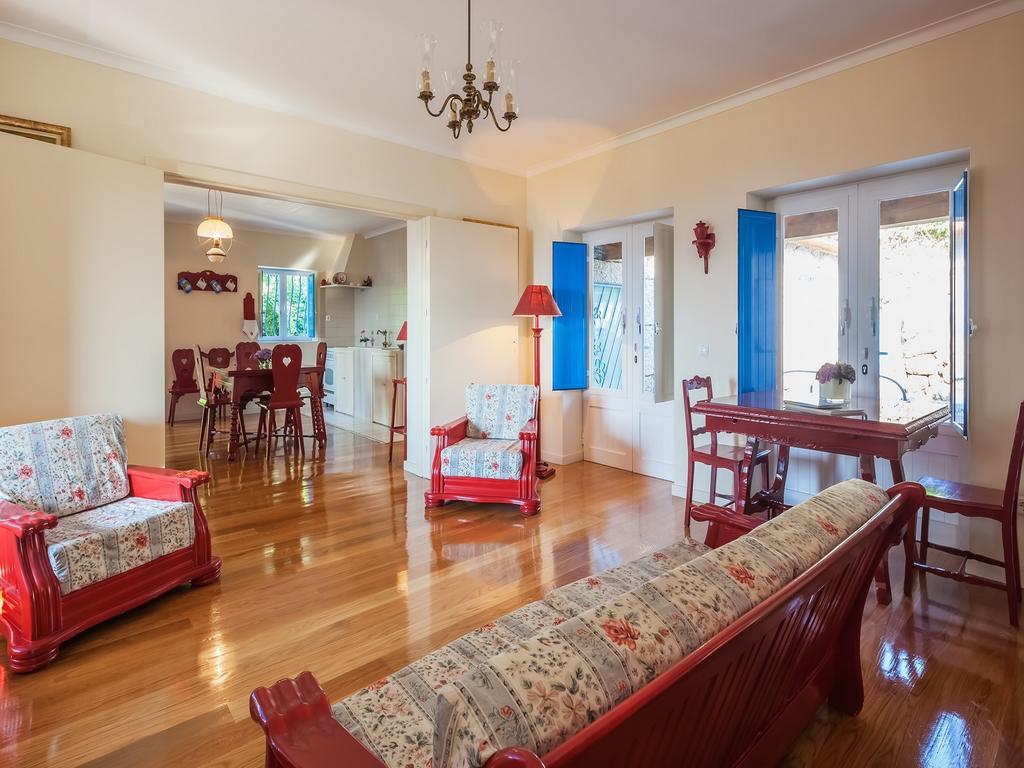 Casa Da Pedra Casa de Campo *