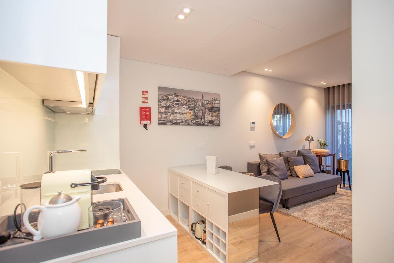 Apartamento Liiiving in Porto - Dragão Pool View