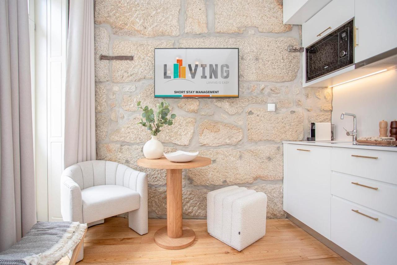 Liiiving In Porto- Clerigos Boutique Porto