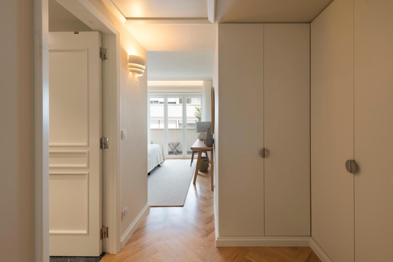 Emporium Deluxe 3br W/ Private Parking By Lovelystay * Porto