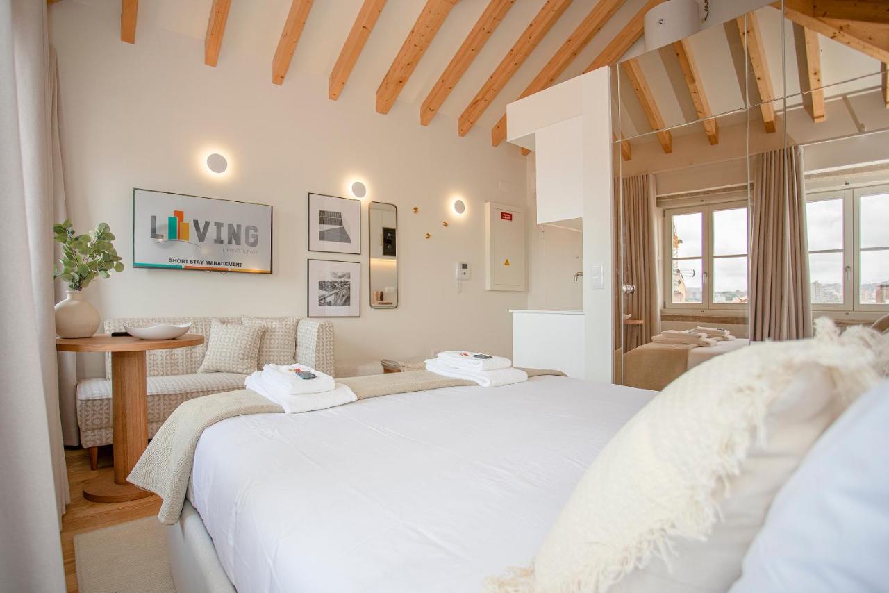 Liiiving In Porto- Clerigos Boutique Apartment
