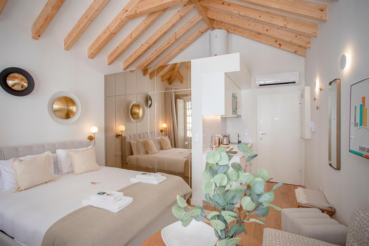 Liiiving In Porto- Clerigos Boutique Apartment *