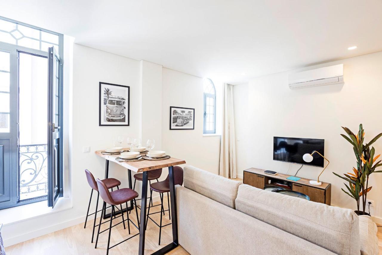 Brand New 1bd Apart. W/ac By Lovelystay * Porto