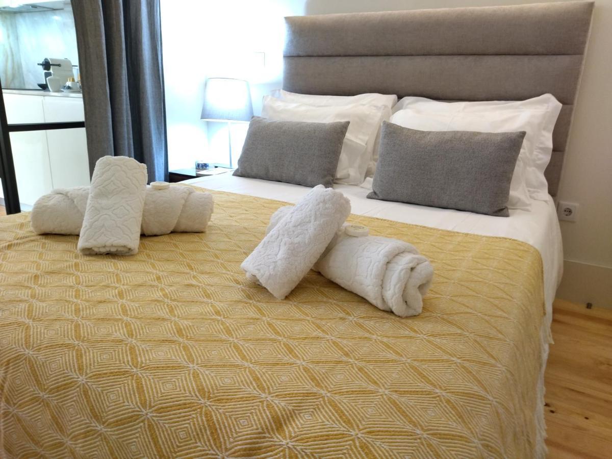 Santa Catarina Patio - With Washer Machine * Porto