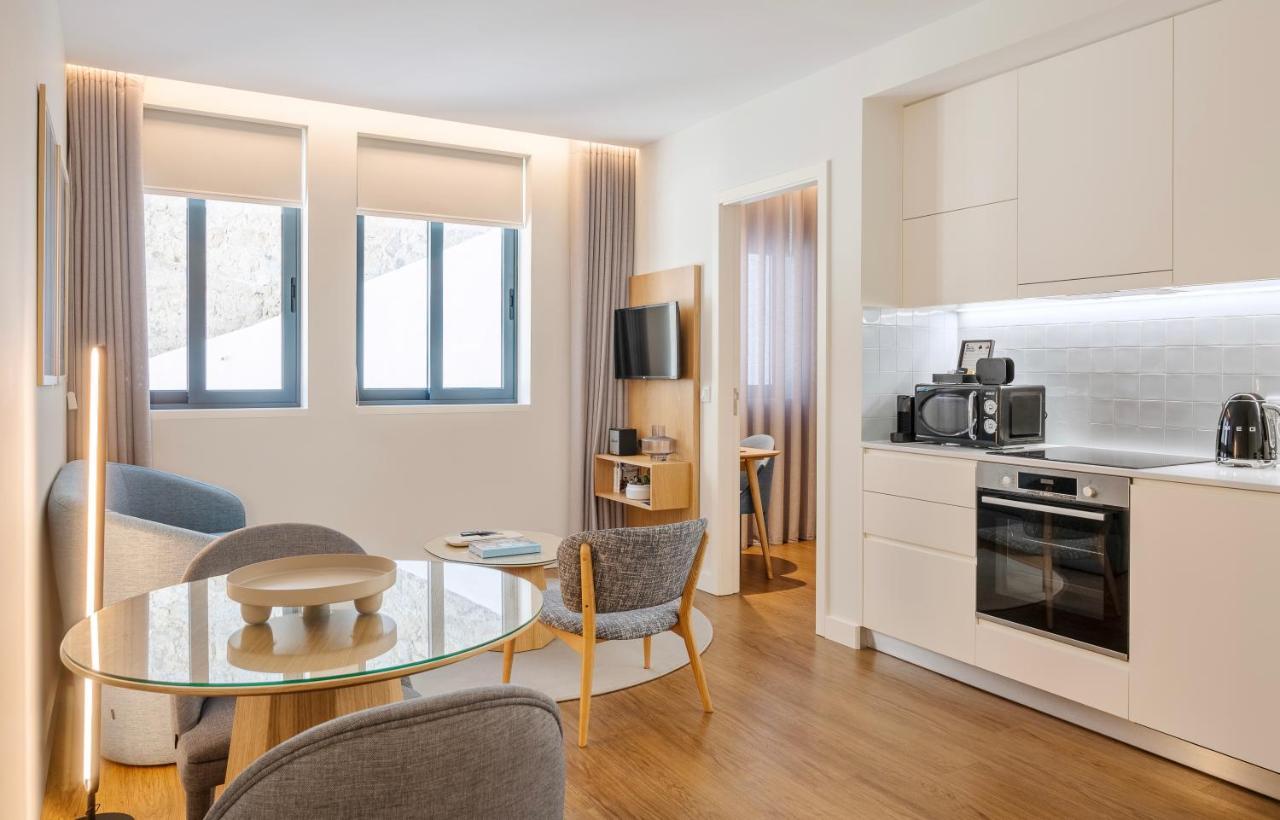 Catarina Serviced (adults Only) Apartment