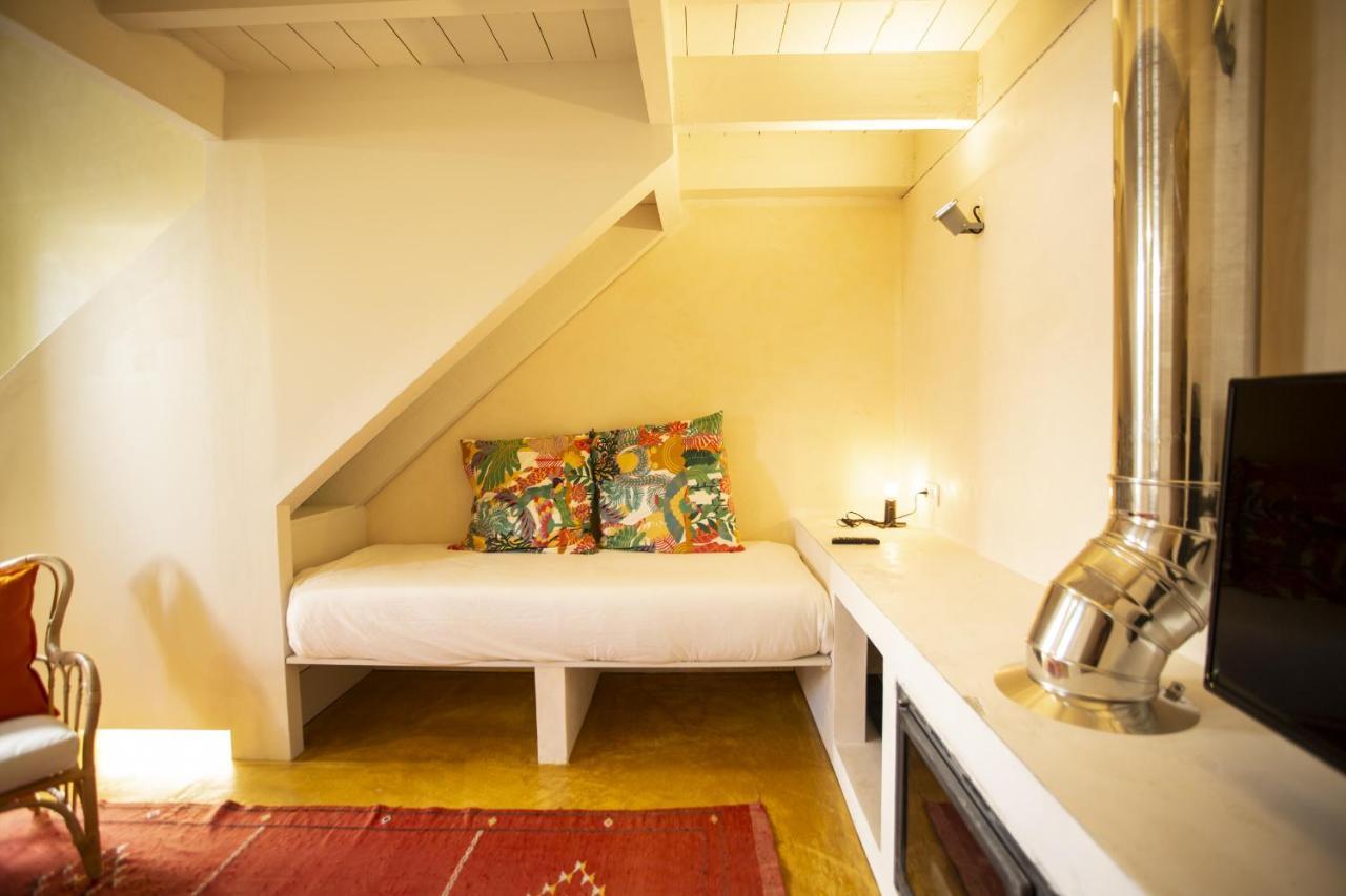 Luxury Studio With Amazing Terrace Apartment