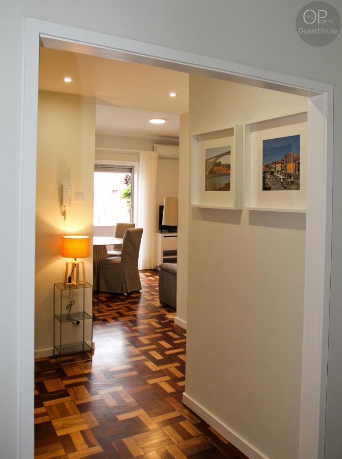 115 Apartment *