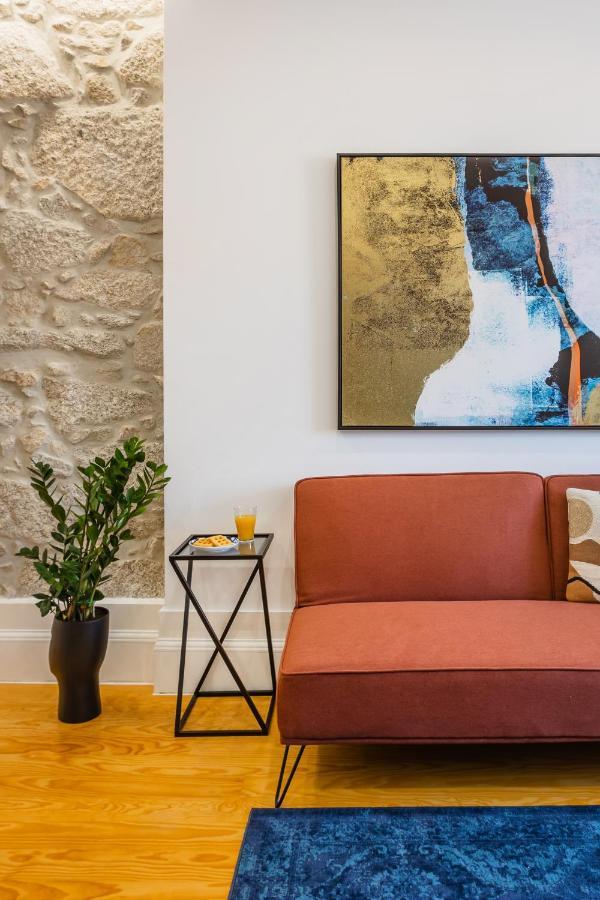 Lifestyle In By Bnbird Porto