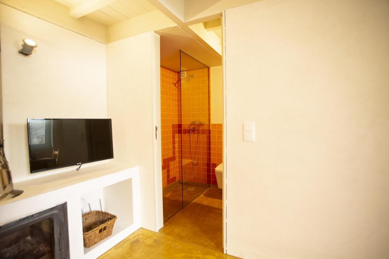 Luxury Studio With Amazing Terrace *