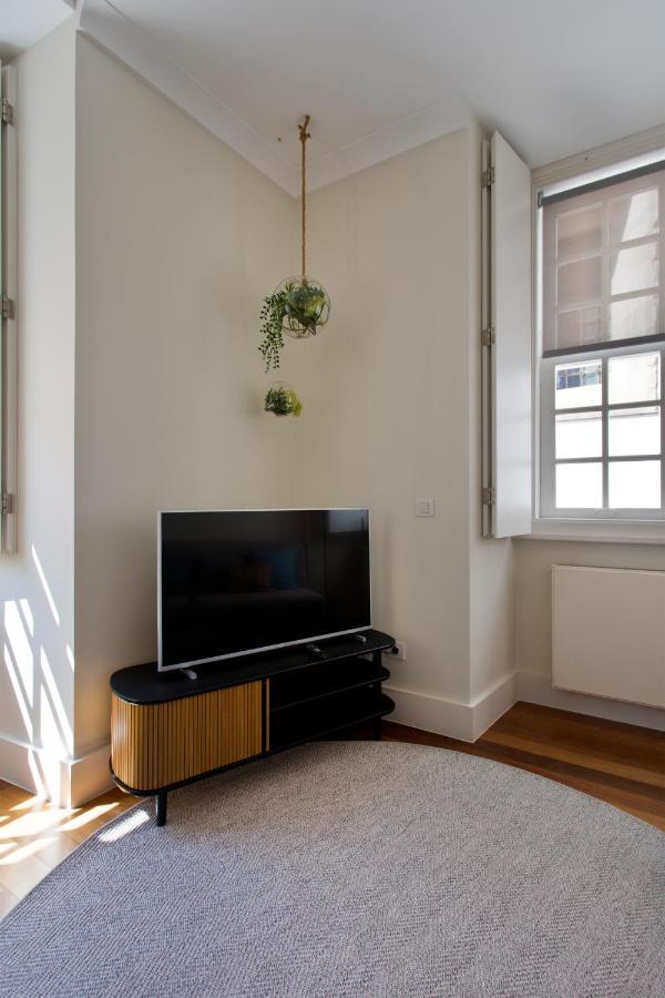 Boutique Rentals- Douro Ribeira Historical Center With Parking Apartment *