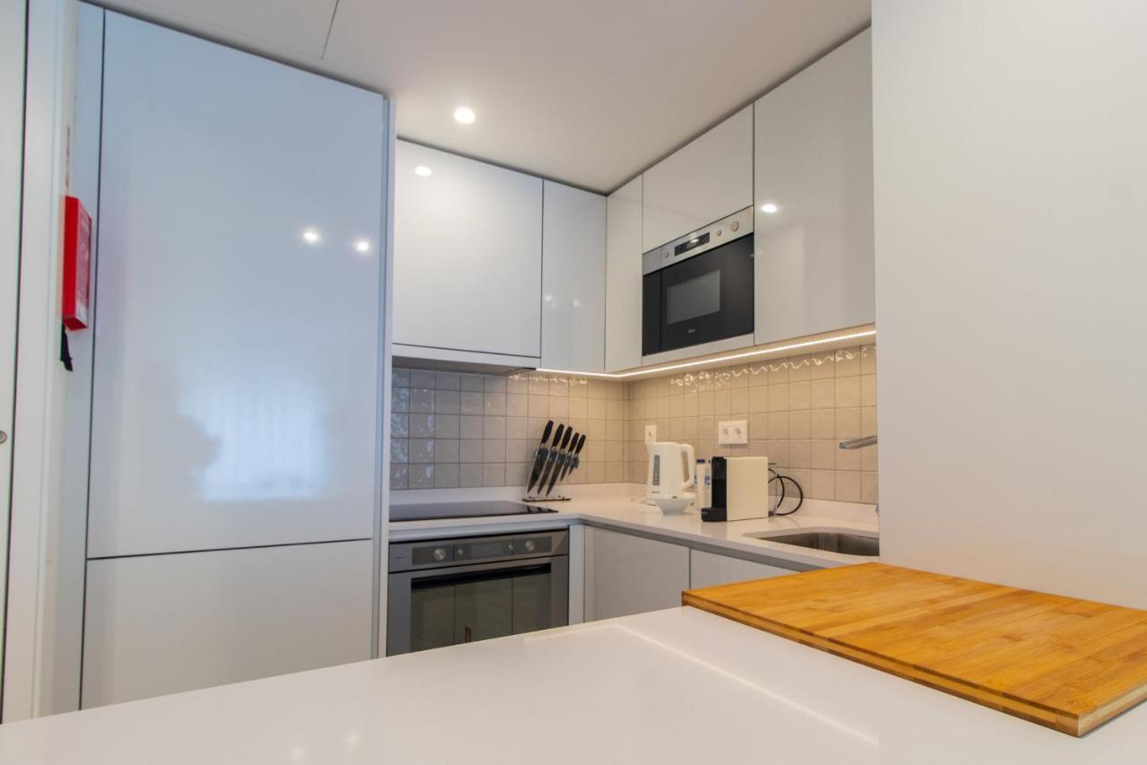 Stunning W/ Free Parking By Lovelystay Apartment