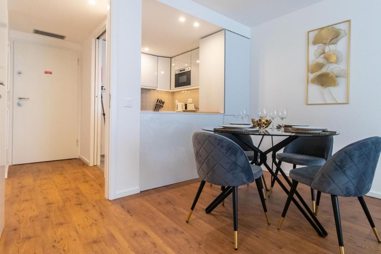 Stunning W/ Free Parking By Lovelystay Porto
