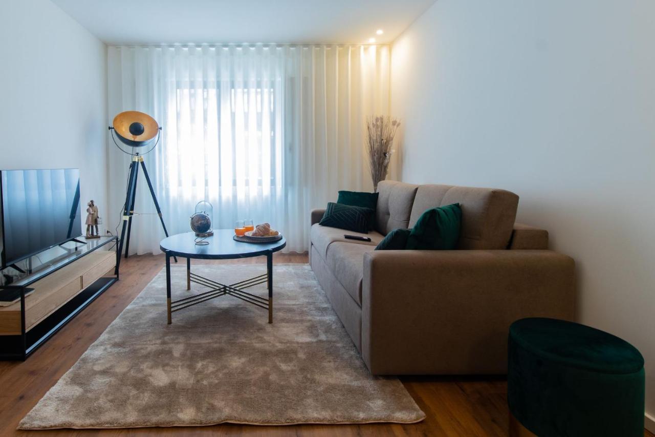 Stunning W/ Free Parking By Lovelystay * Porto