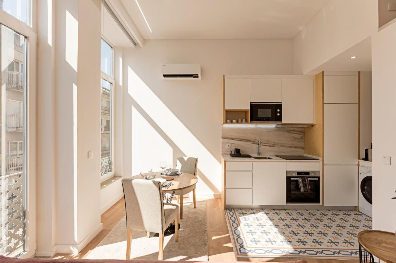 Urban House By Lovelystay Porto