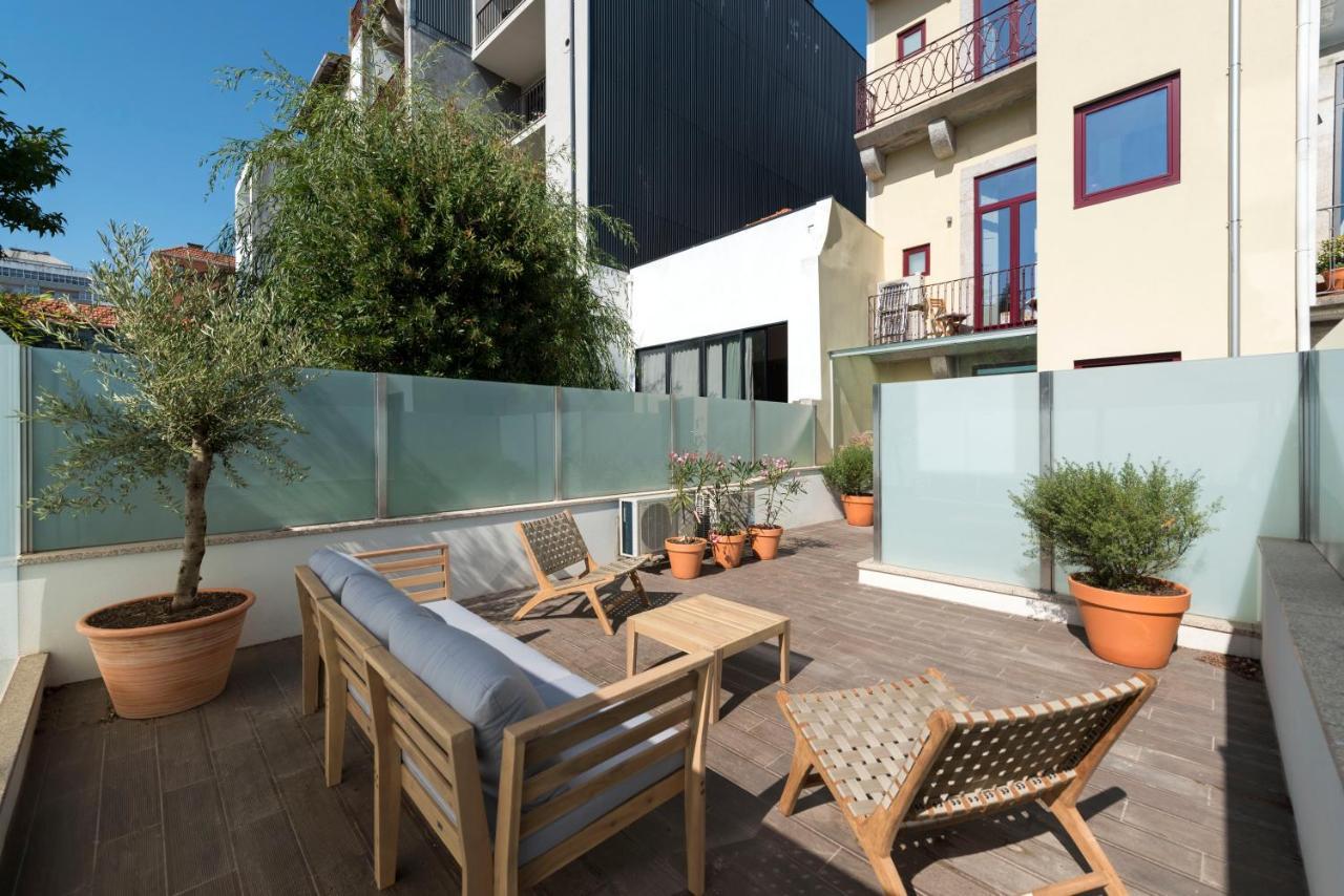 Tripas-coracao, Almada Charming Center Porto