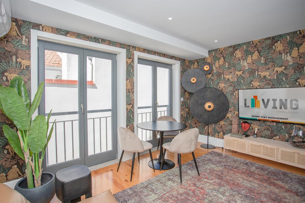 Apartment Liiiving In - Flores Design Experience *