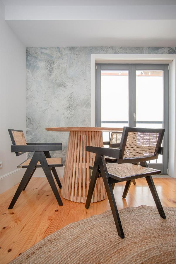 Liiiving In - Flores Design Experience * Porto