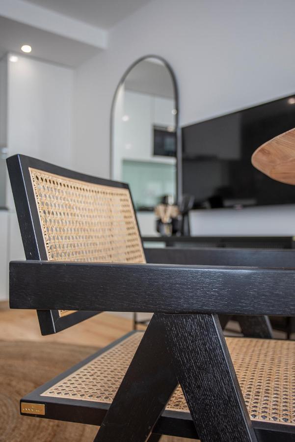 Liiiving In - Flores Design Experience Porto