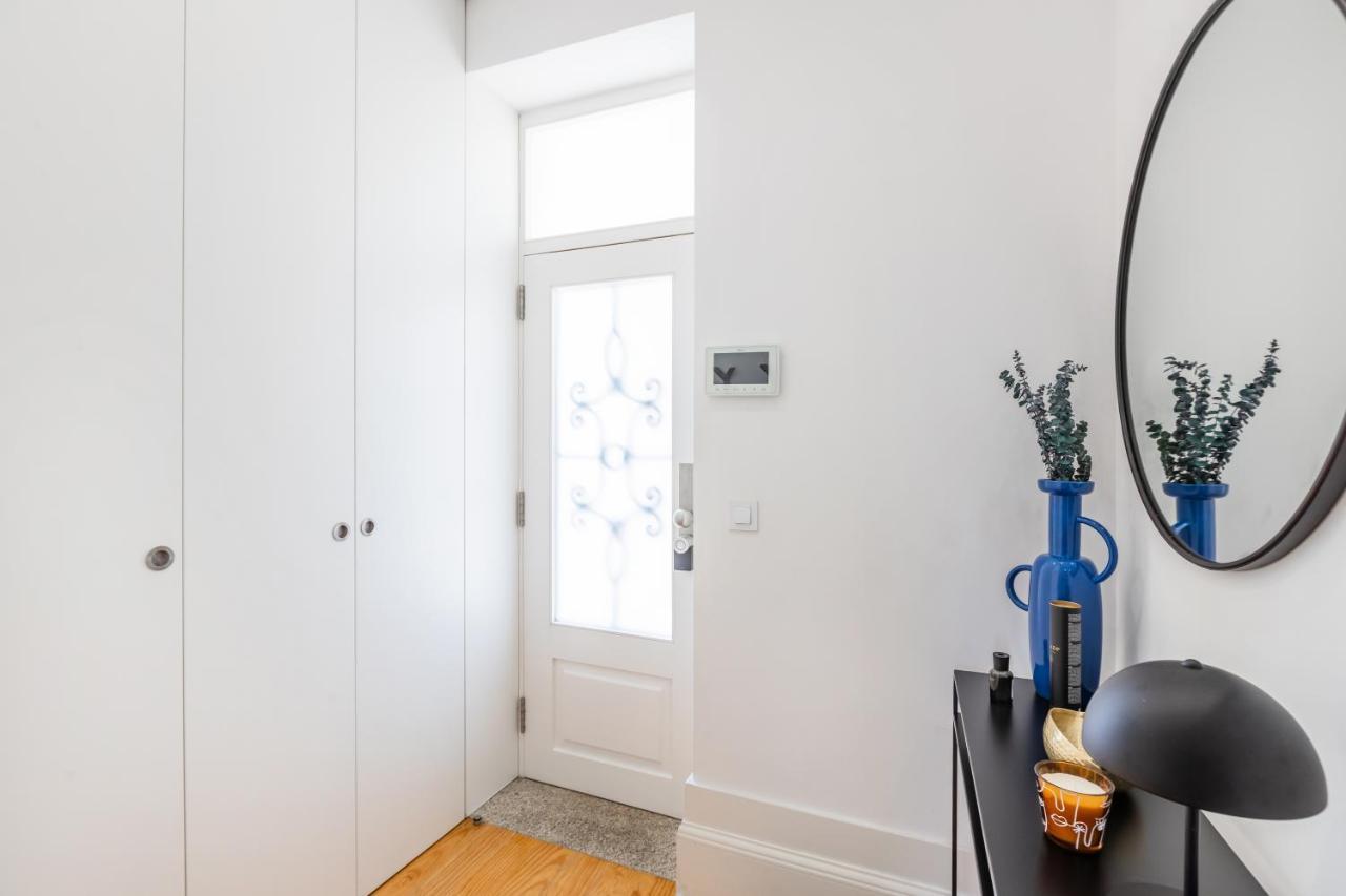 Lifestyle In By Bnbird Apartment Porto