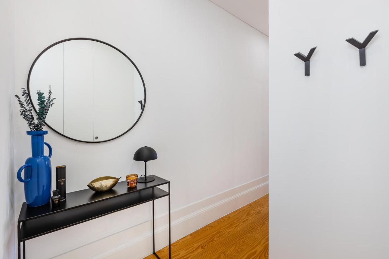 Lifestyle In By Bnbird * Porto
