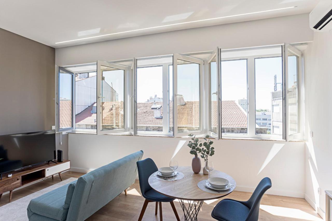 Urban House By Lovelystay Porto
