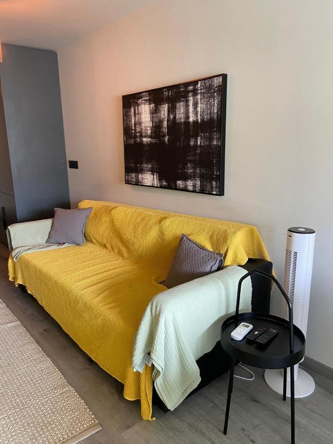 Apartamento Casa Anibal Artistic Centrally Located Comfortable Affordable