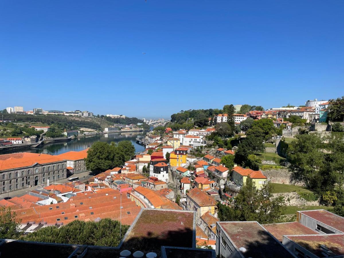 Casa Anibal Artistic Centrally Located Comfortable Affordable Apartamento Porto