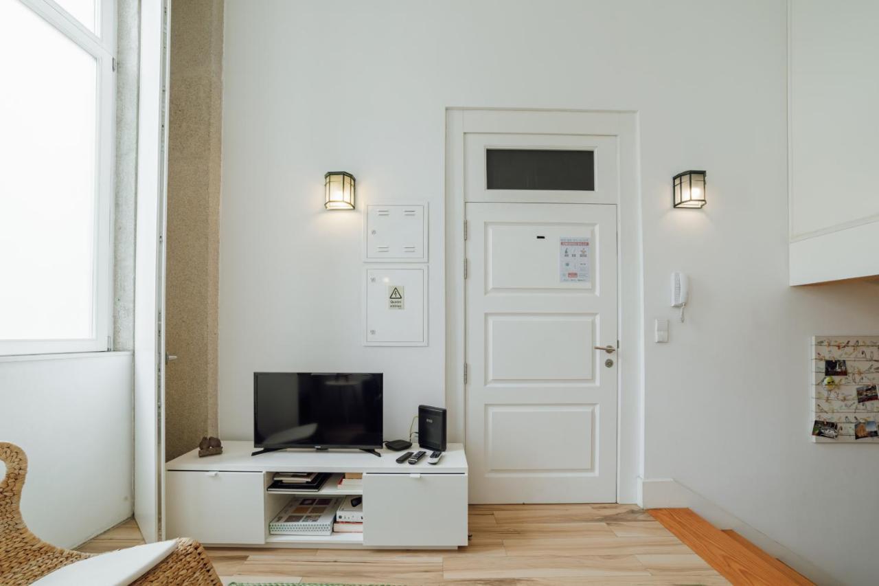 Apartment Historic & Sunny Mezzanine Bolhao By Vacationy