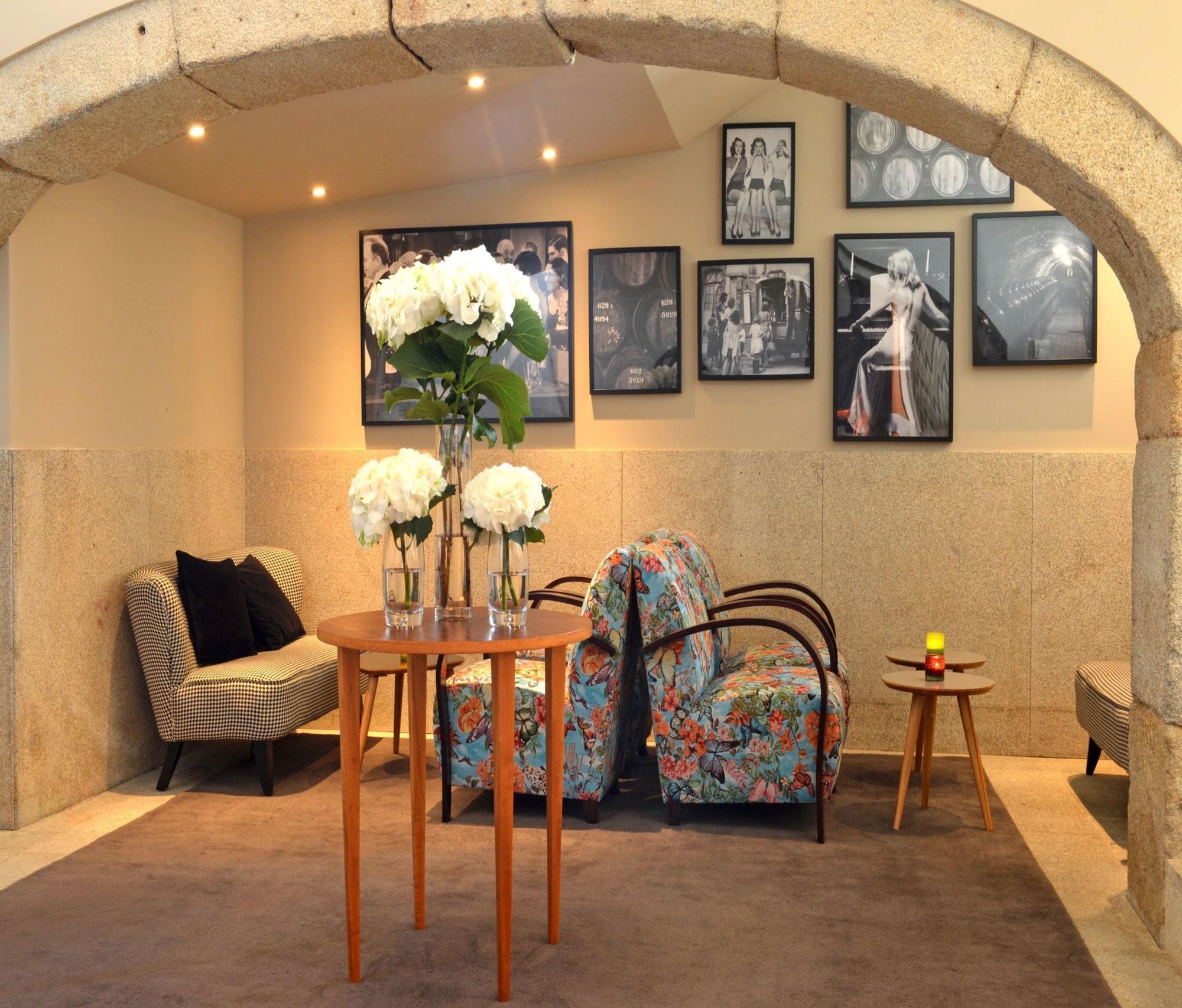 Pestana Vintage & World Heritage Site Hotel Porto