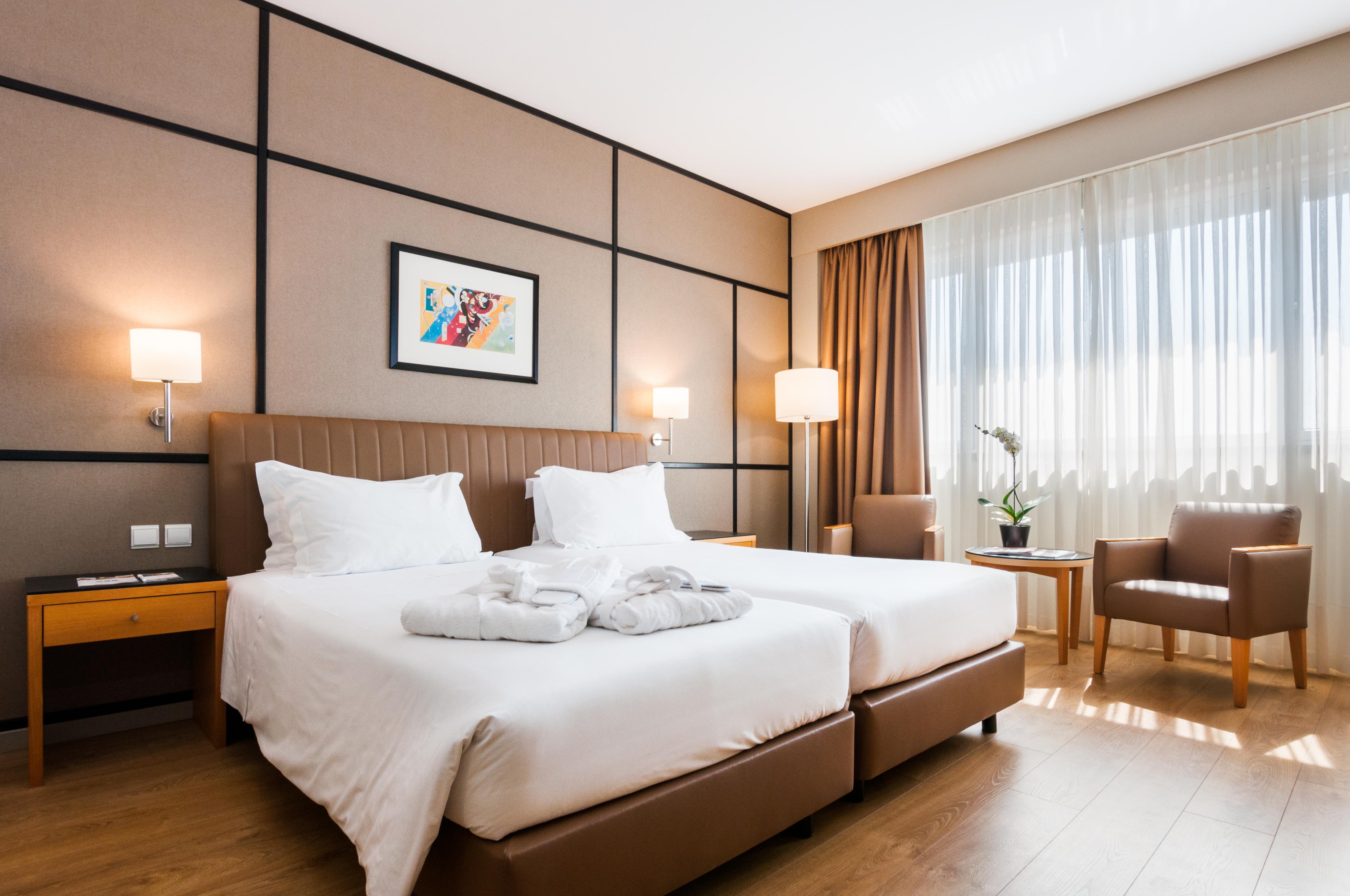 Hotel Portus Cale 4*