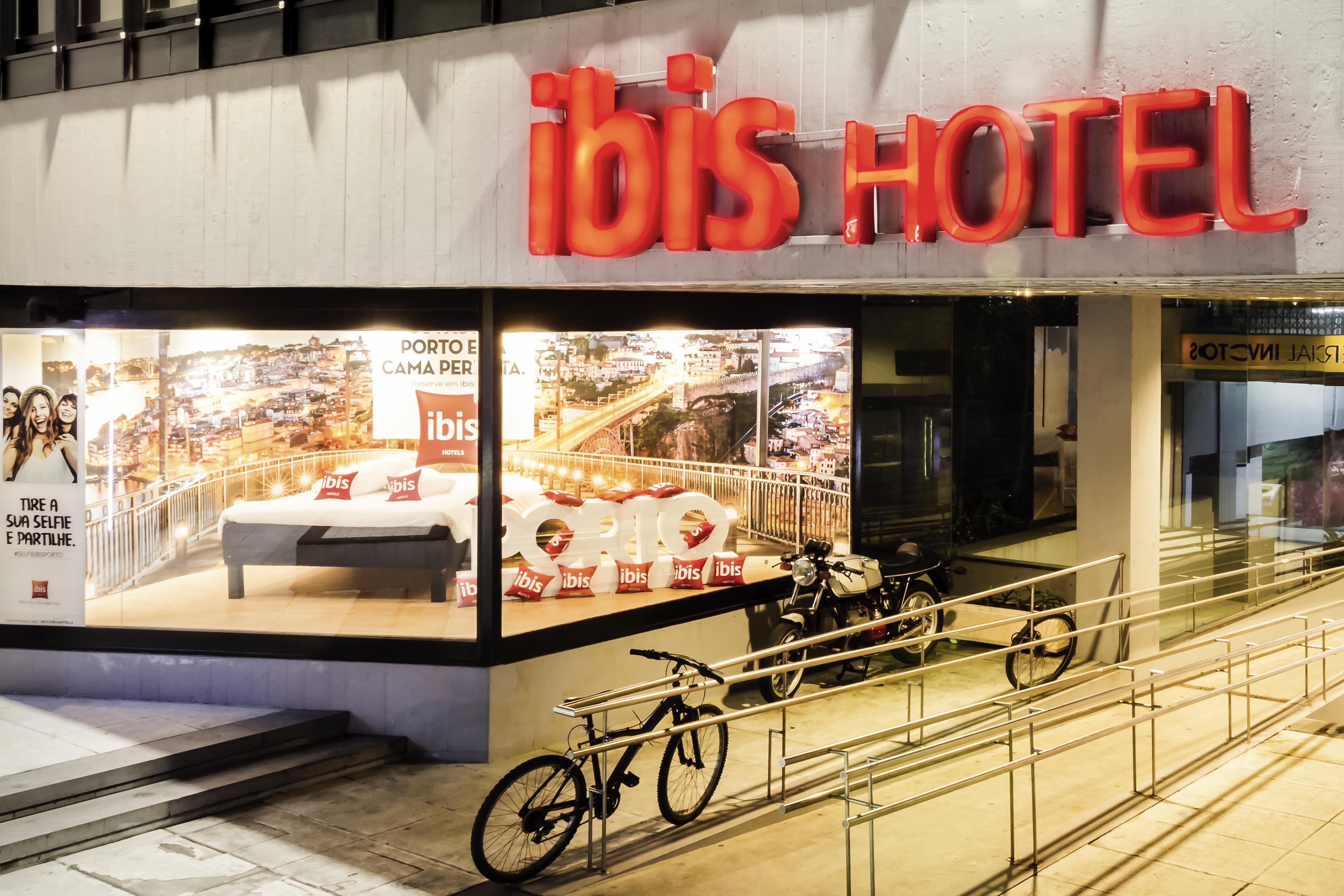 Ibis Centro Sao Bento 2*