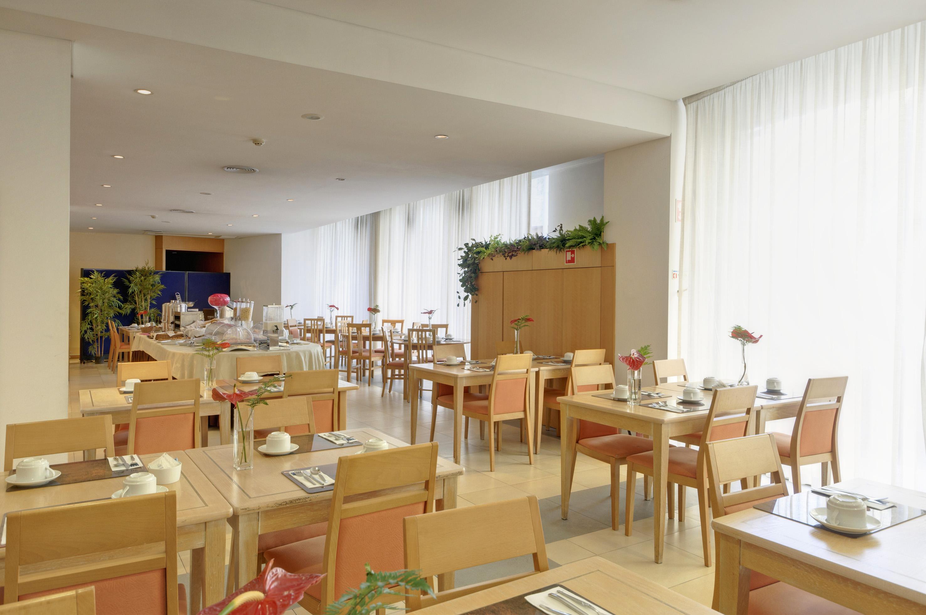 Tryp By Wyndham Centro 3*