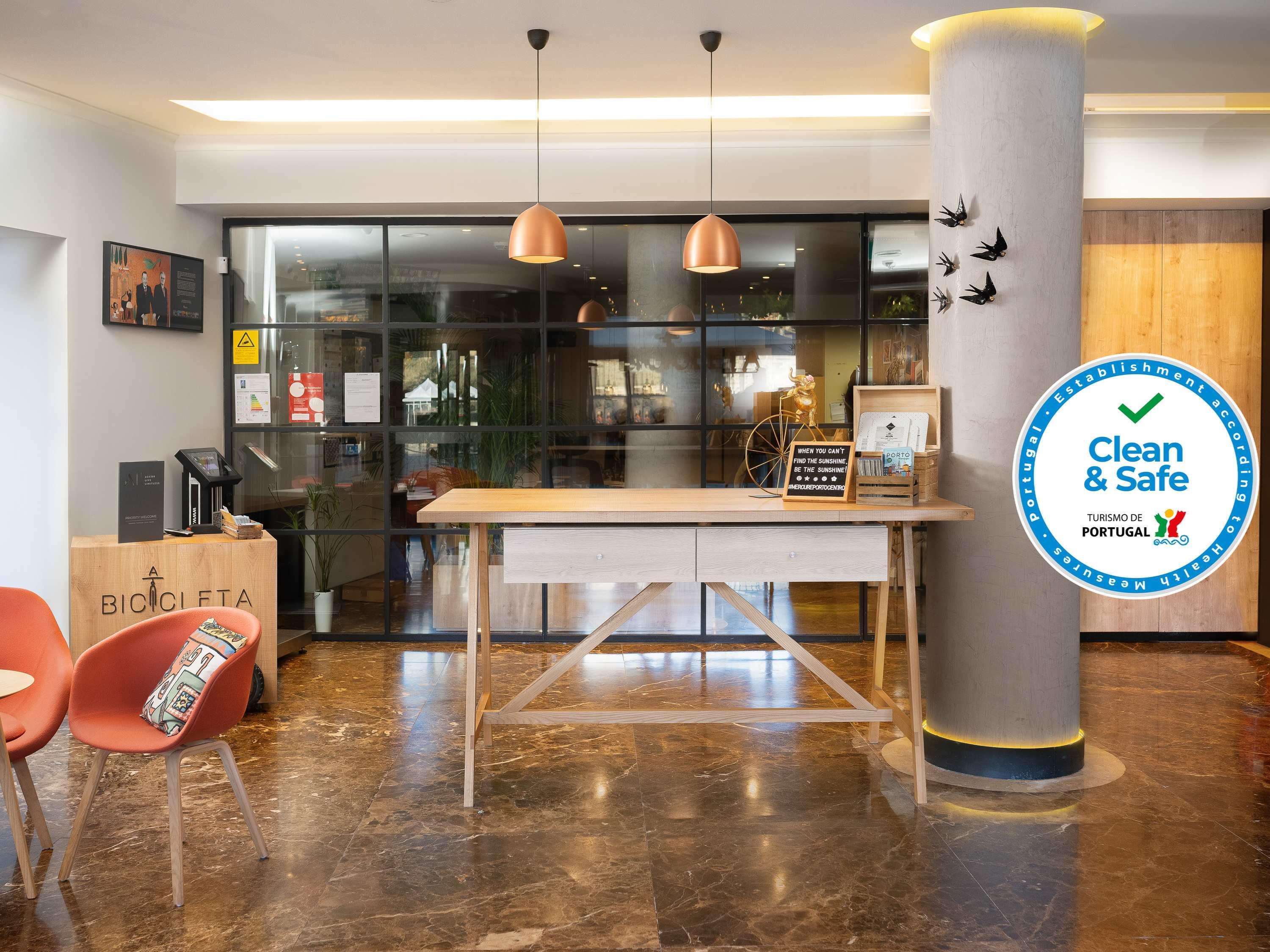 Hotel Mercure Centro Santa Catarina 4*