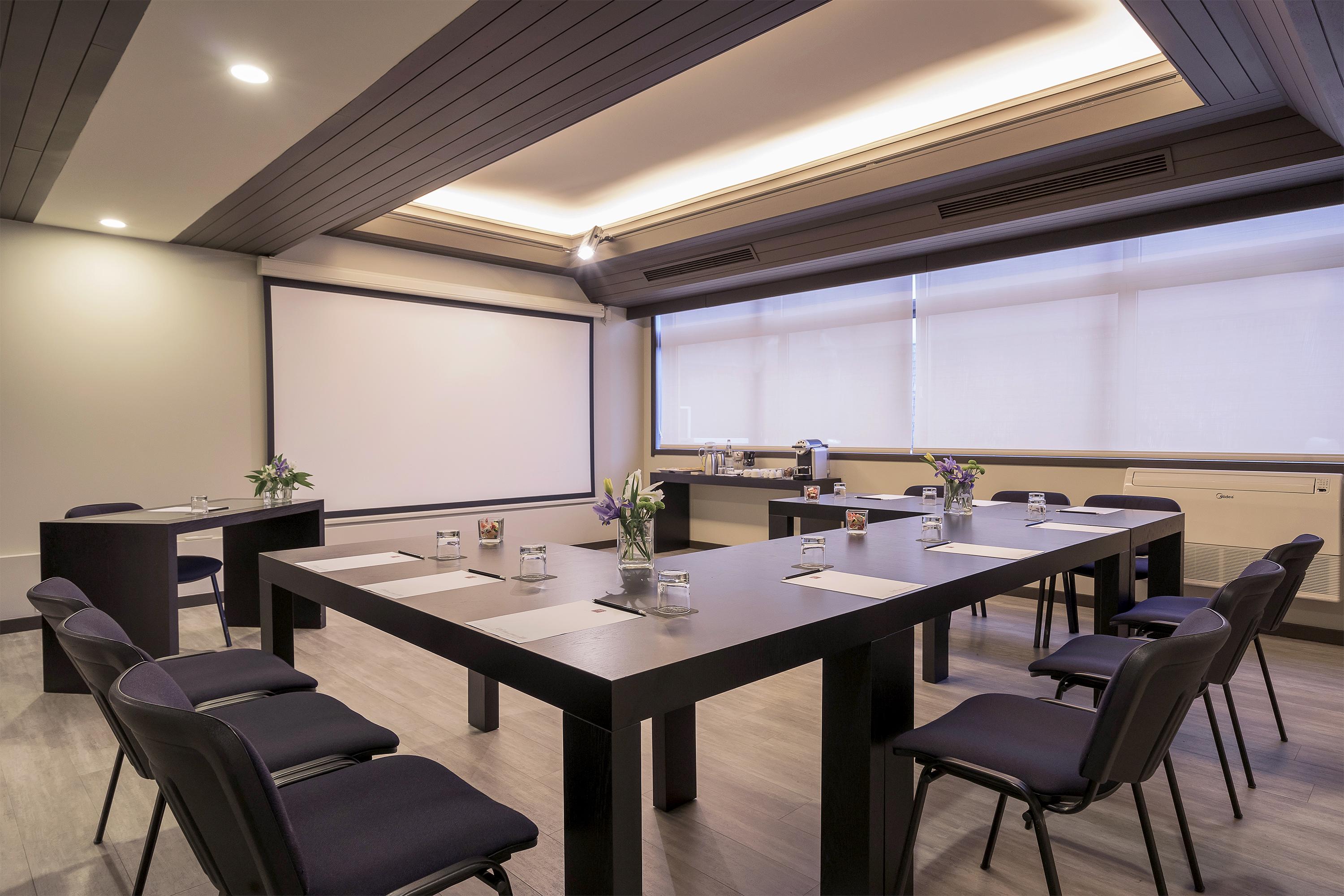 Hotel Hf Tuela 3*