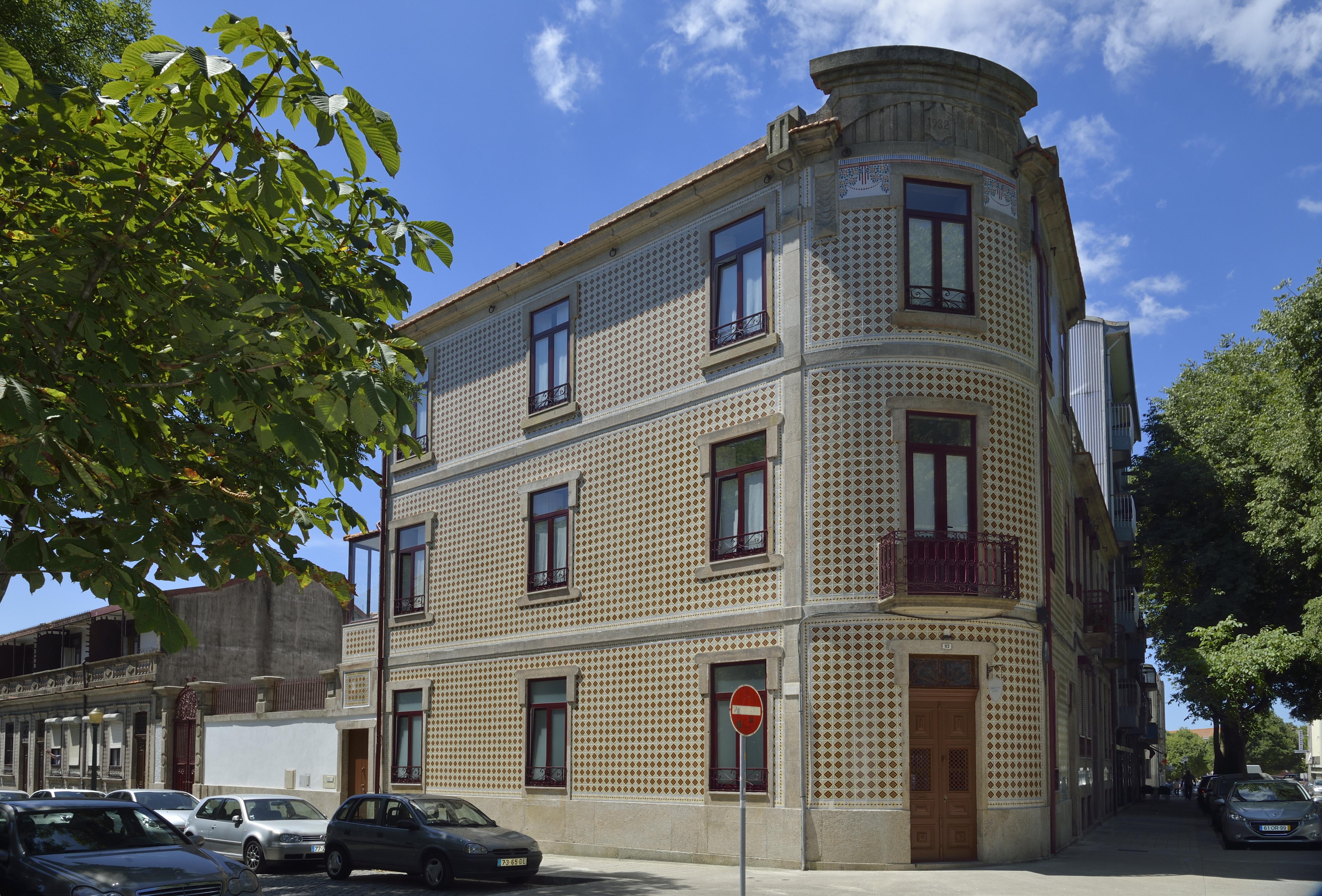 Dukes Corner Porto