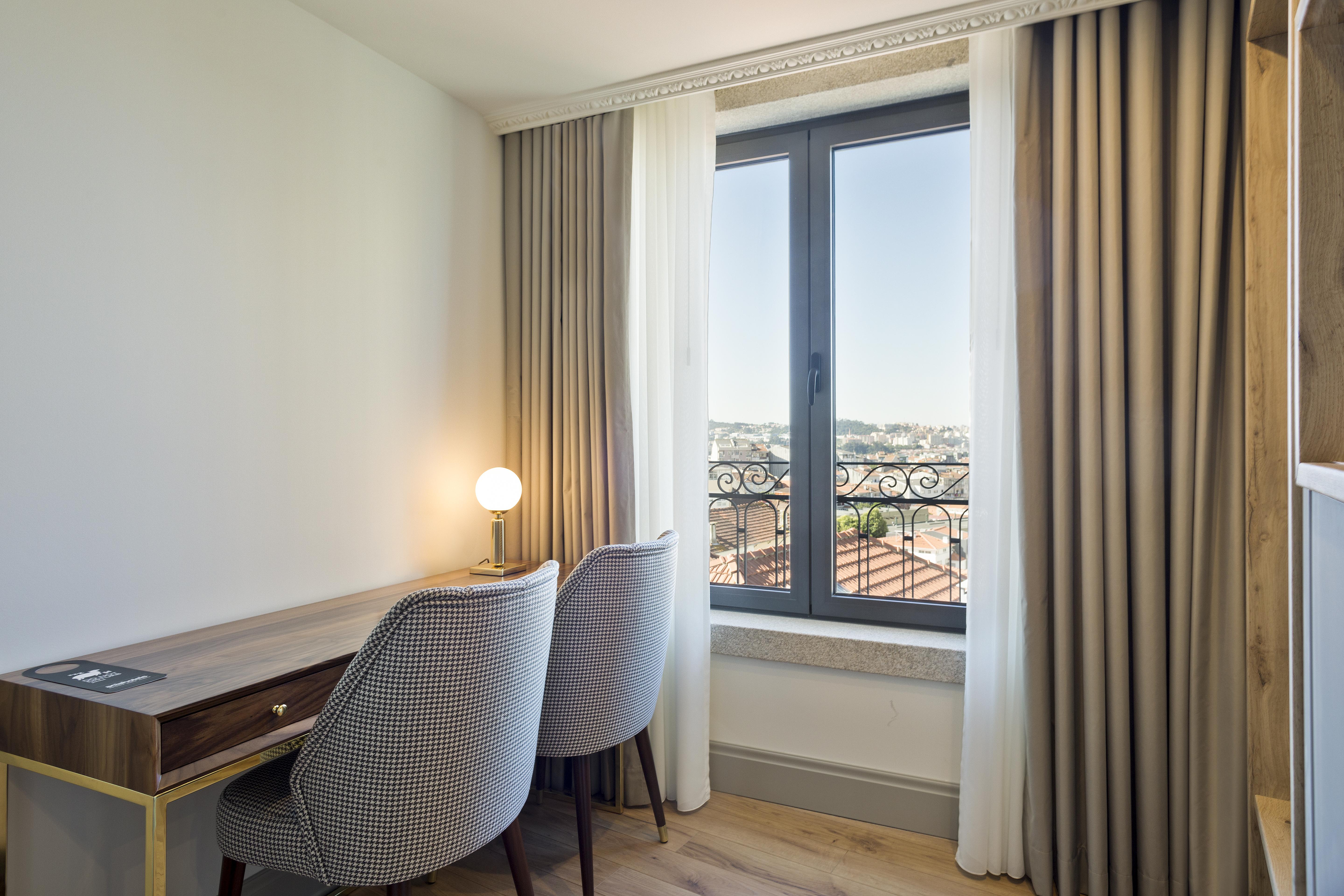 Acta The Avenue Hotel 4*
