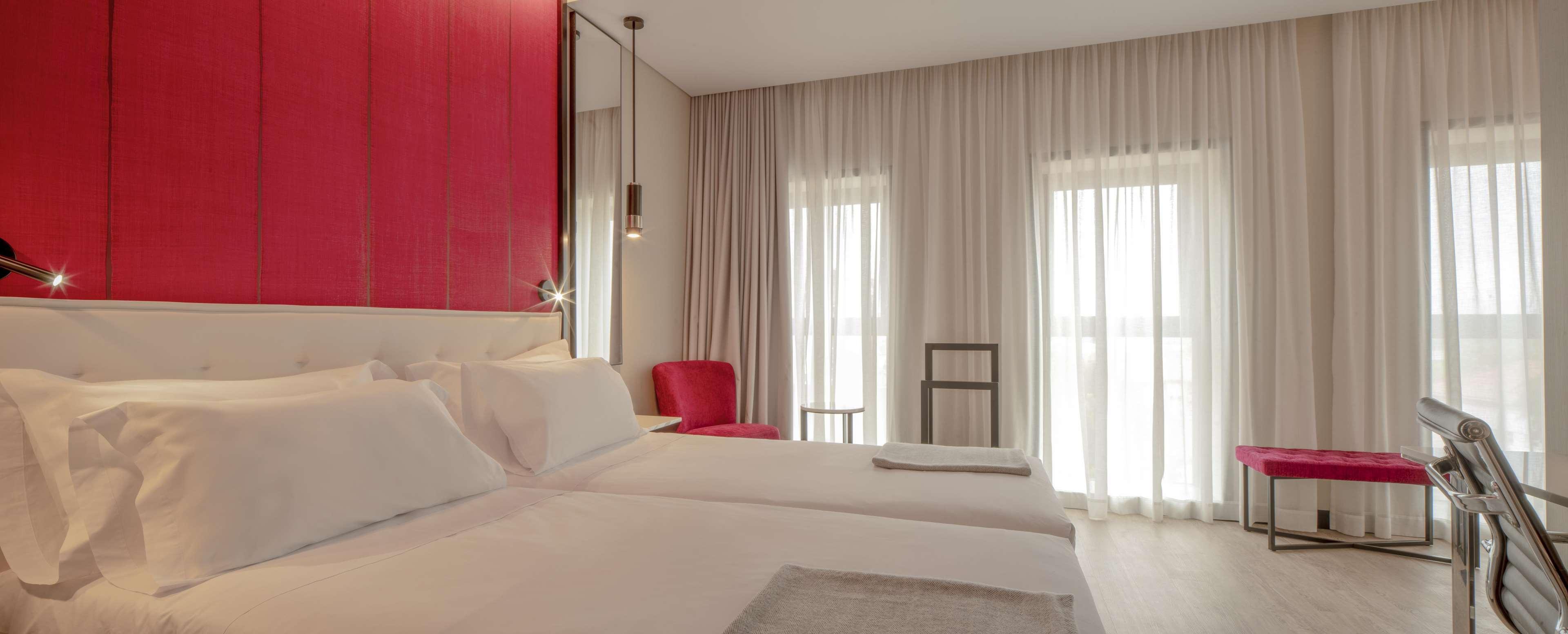 Hotel Nh Jardim