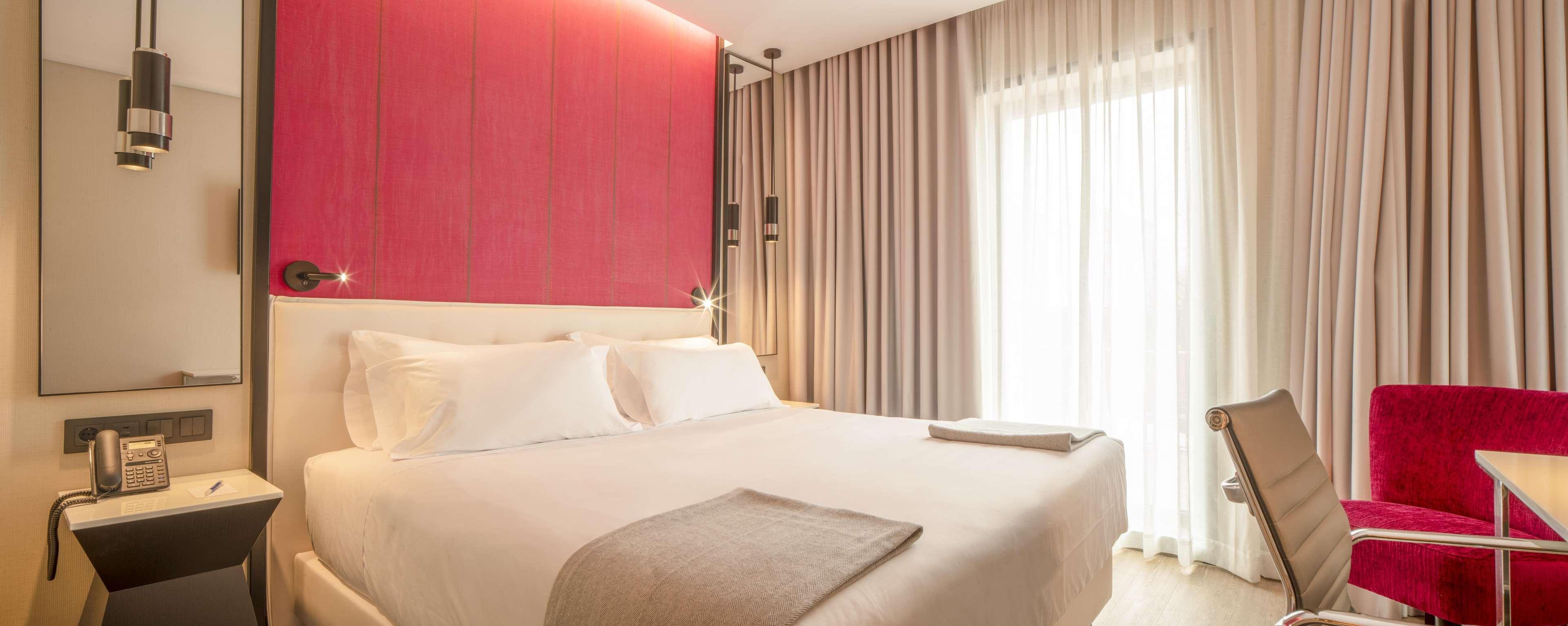 Nh Jardim Hotel 4*