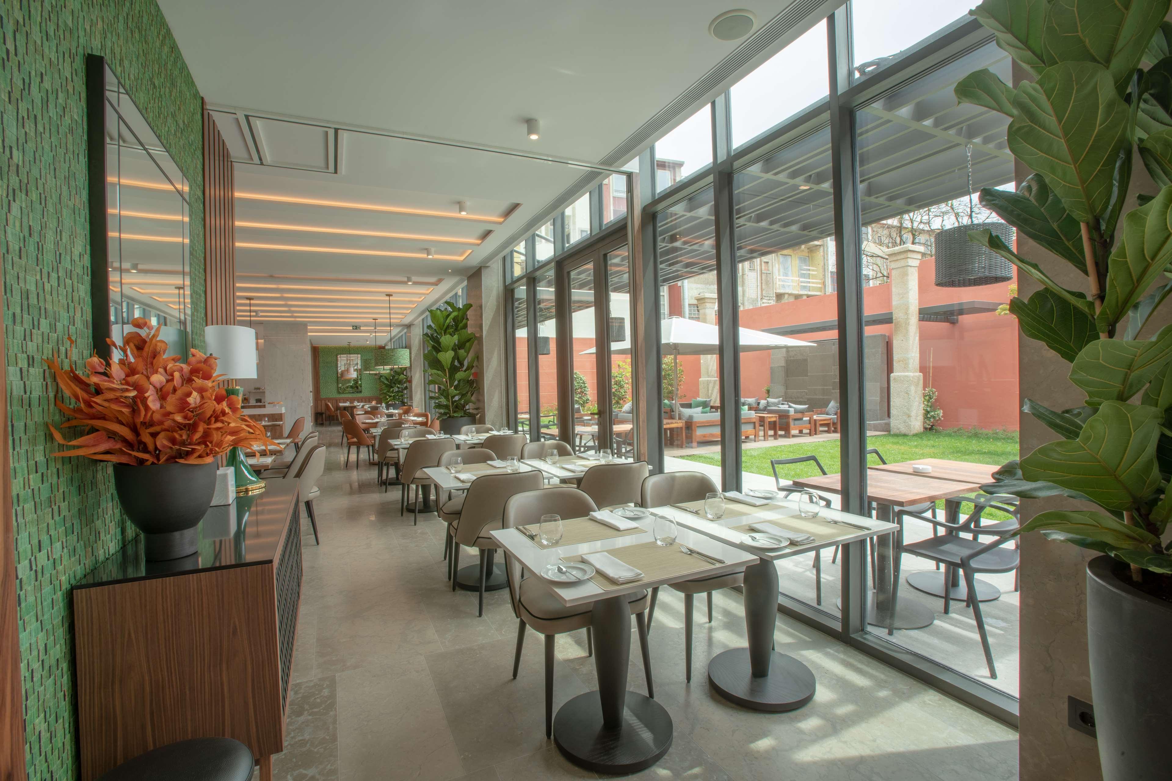 Hotel Nh Jardim 4*