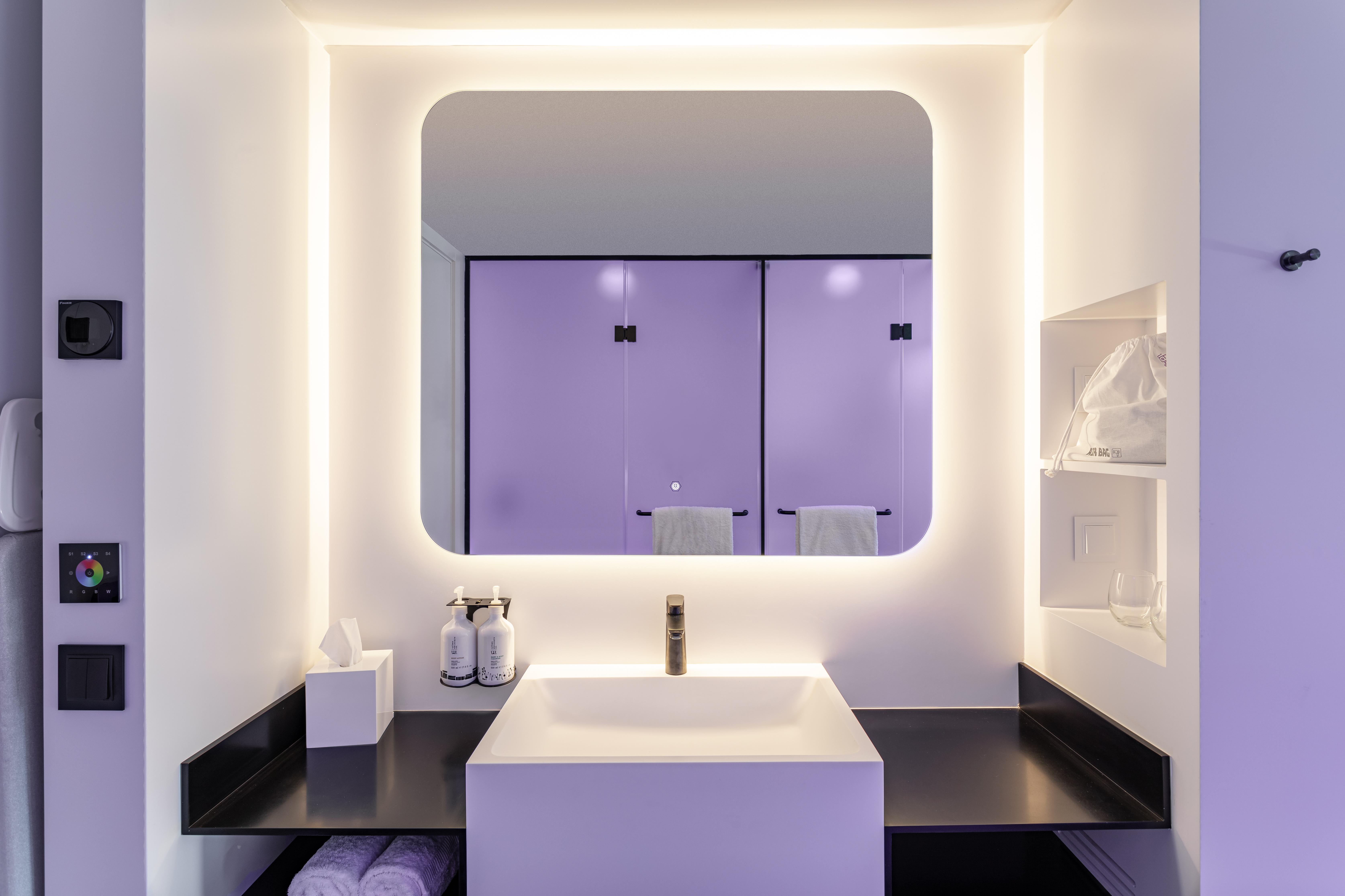 Yotel Hotel