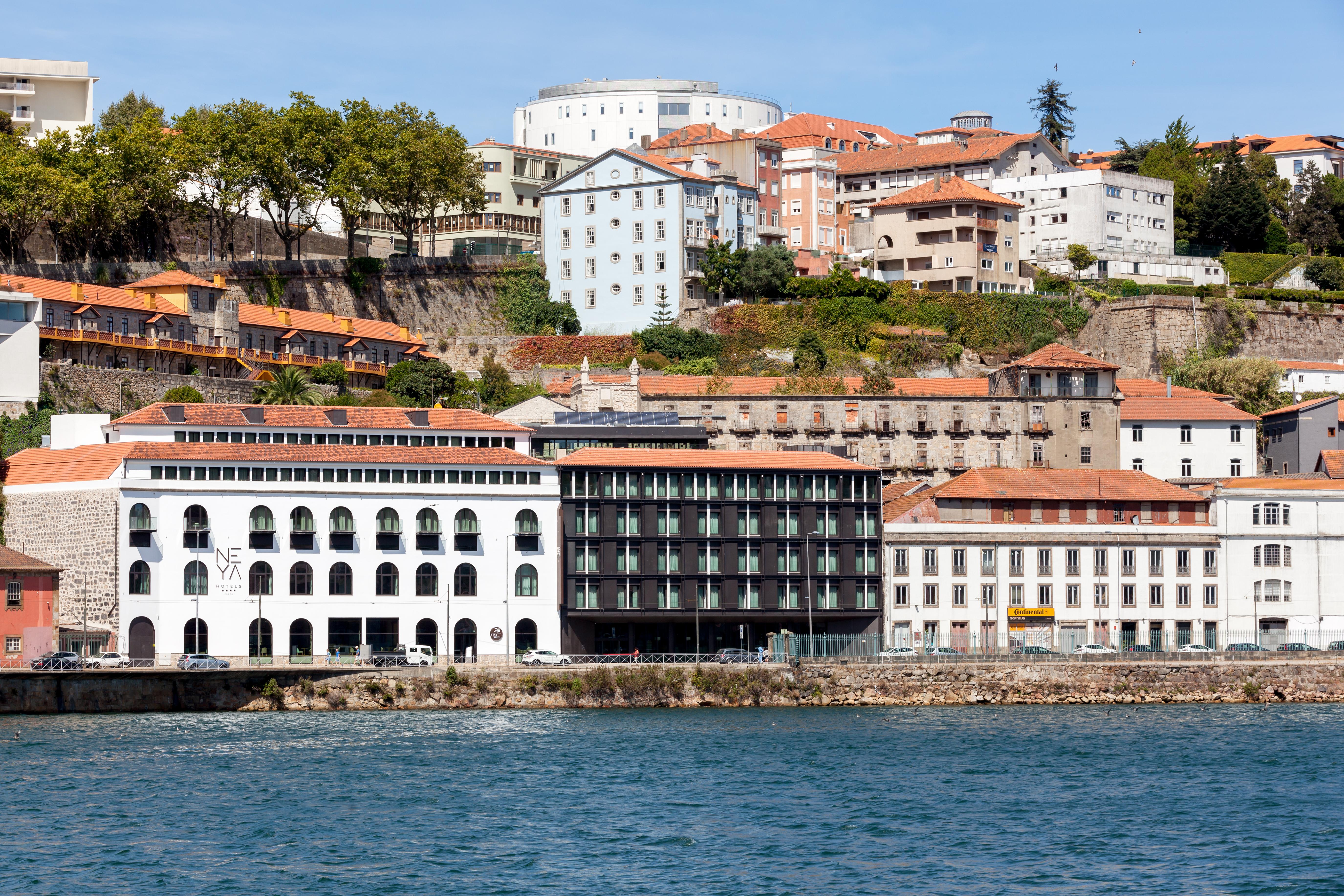 Hotel Neya