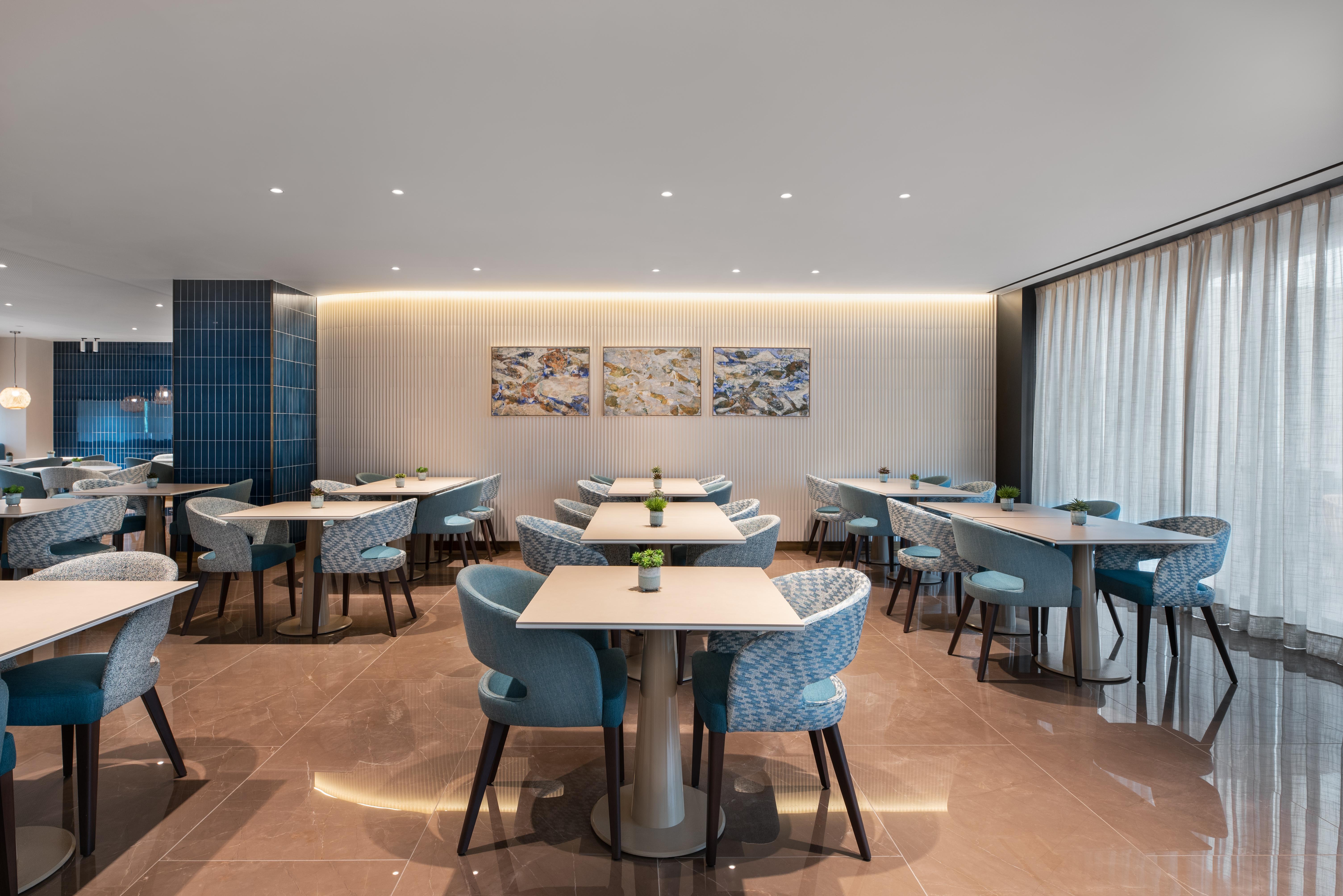 Eurostars Aliados 5*