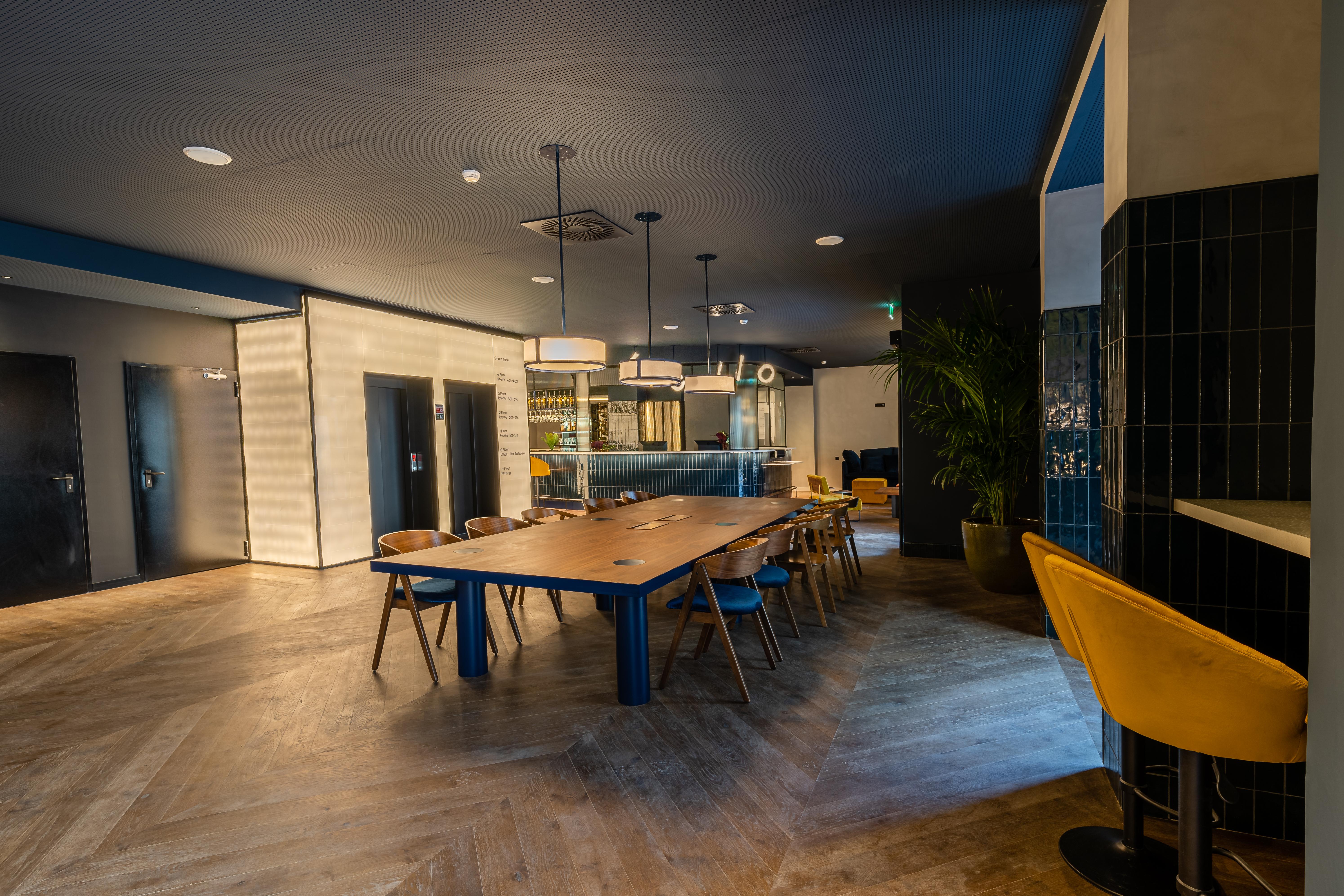Chic&basic Gravity Hotel 4*