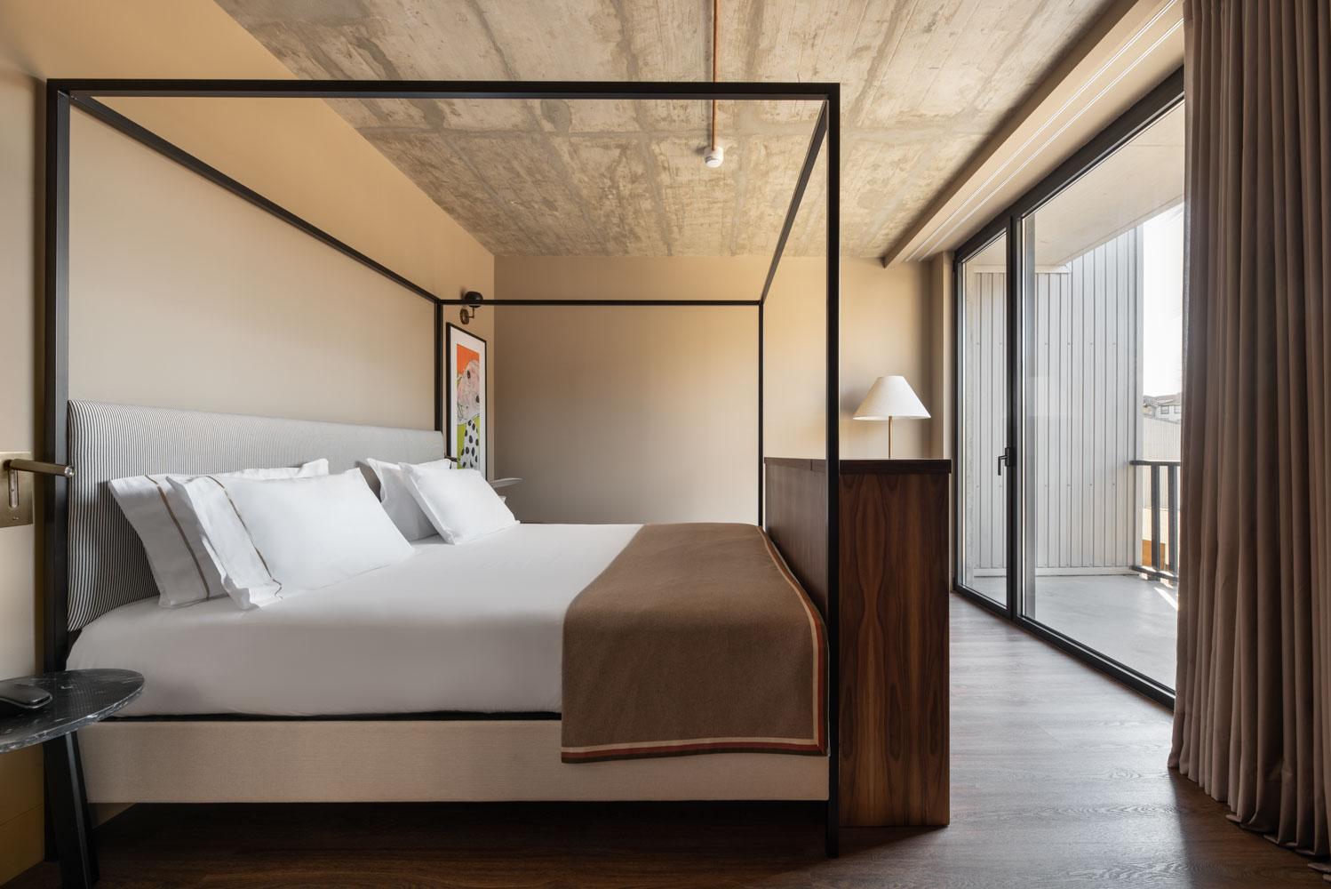 Exe Essenzia Hotel