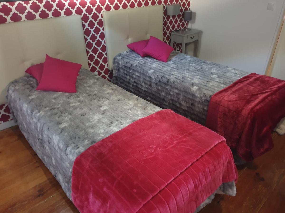 Al Pitoes Guest house Porto