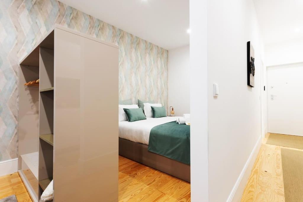 Sweet Downtown Loft With Balcony Apartment *