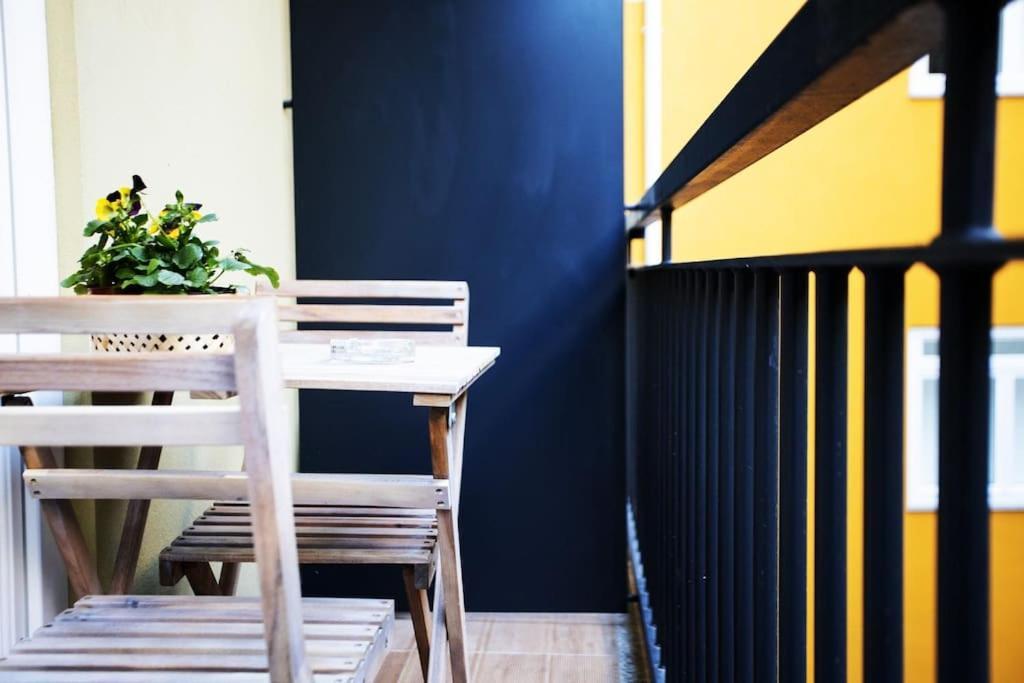 Sweet Downtown Loft With Balcony * Porto