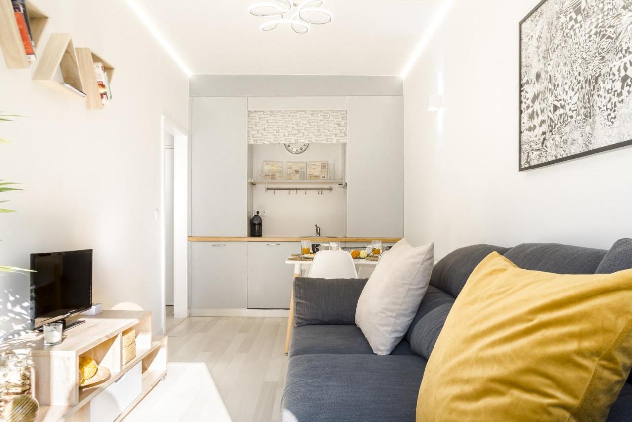Apartment Santa Catarina Design By Homing Porto