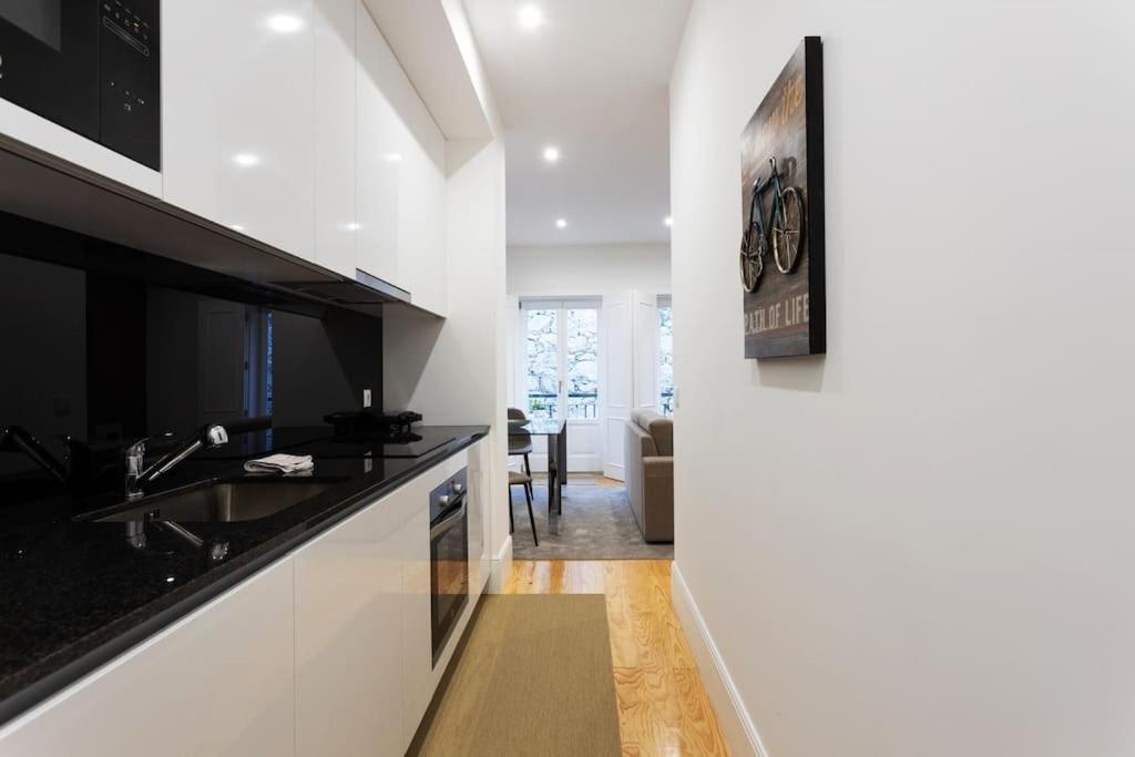 Sweet Downtown Loft With Balcony * Porto
