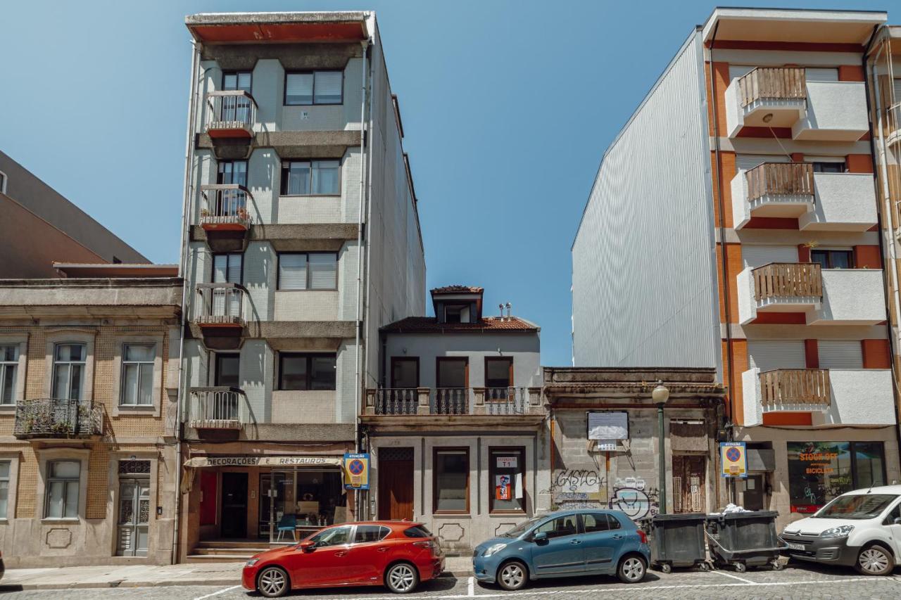 Downtown Santos With Terrace By Homing Apartment